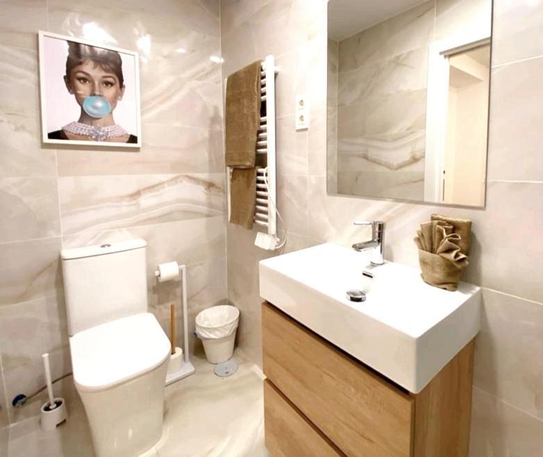 Refugio 2Br Y 2Ba Azca/Bernabeu Apartment Madrid Luaran gambar